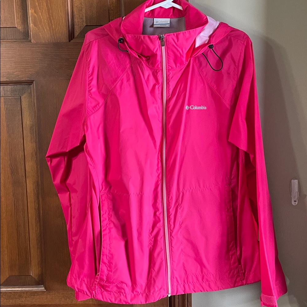 Columbia Women's Vibrant Pink Jacket - Picture 12 of 13